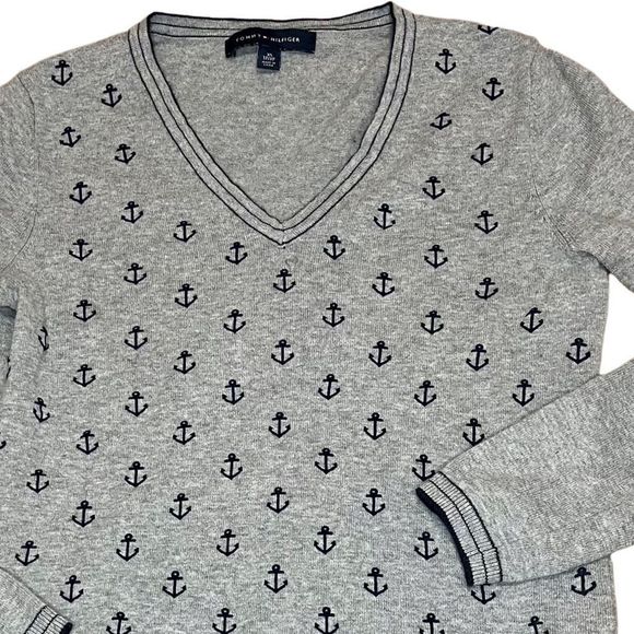 TOMMY HILFIGER LIGHT WEIGHT COTTON V-NECK SWEATER | NAUTICAL ANCHOR PRINT | NO F - Picture 2 of 8